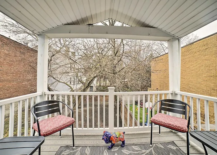 Home: Walkable Location! Holiday home *