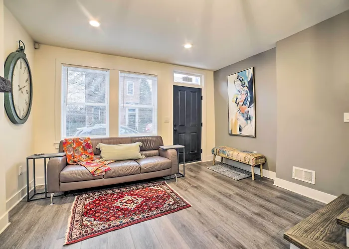 Home: Walkable Location! Pittsburgh